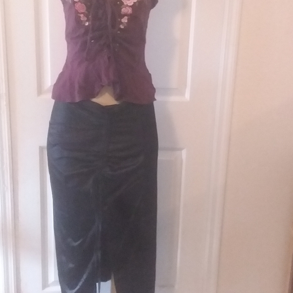 Shein skirt - Picture 2 of 6